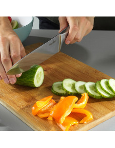 royalvkb KN0418 Couteau de chef ultra tranchant, en acier inoxydable, poignée ergonomique, passe au lave-vaisselle, parfait pour 2